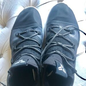 NIKE Men’s Baskebal sneakers